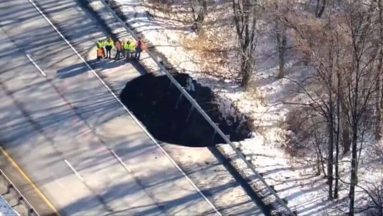 Sinkhole on I-80 in Wharton, NJ