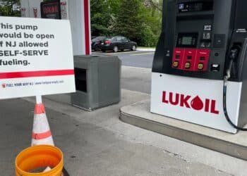 Why It’s Still Illegal to Pump Your Own Gas in NJ